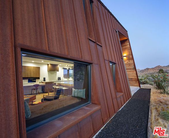 61919 Mountain View Drive, Joshua Tree, CA 92252