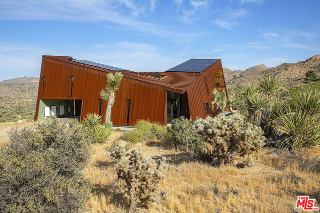 61919 Mountain View Drive, Joshua Tree, CA 92252