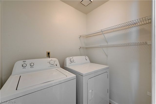 2040 Willowbury Drive C, Las Vegas, NV 89108