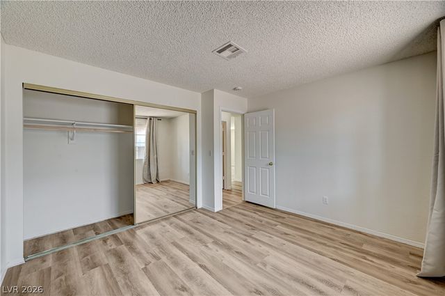 2040 Willowbury Drive C, Las Vegas, NV 89108