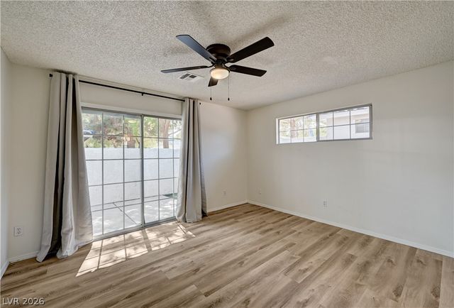 2040 Willowbury Drive C, Las Vegas, NV 89108