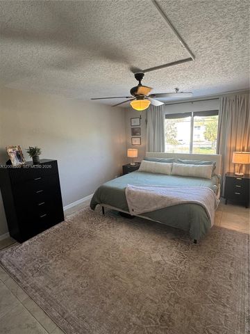 3924 SW 67th Ter 117, Davie, FL 33314