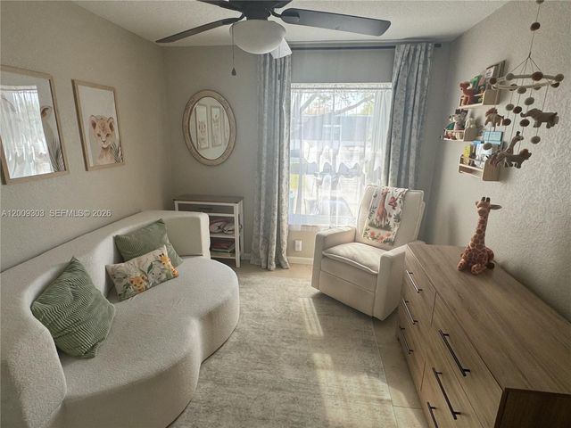 3924 SW 67th Ter 117, Davie, FL 33314