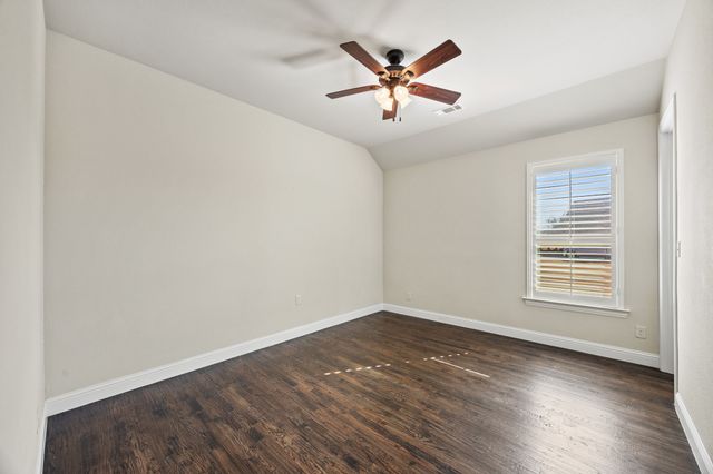 800 Yasmin Court, Heath, TX 75126