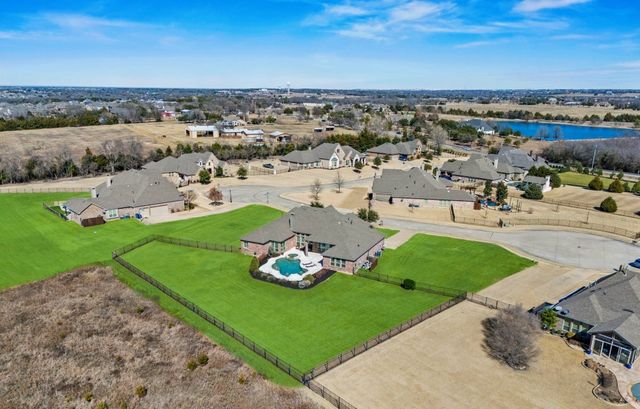 800 Yasmin Court, Heath, TX 75126