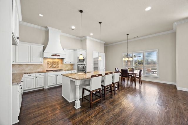 800 Yasmin Court, Heath, TX 75126