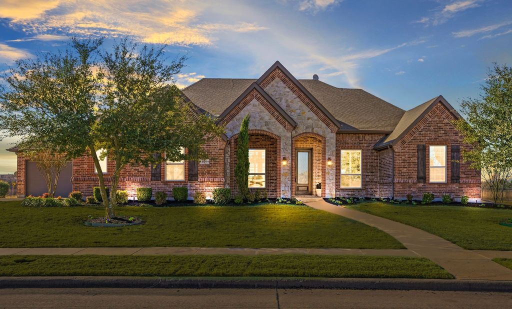 800 Yasmin Court, Heath, TX 75126