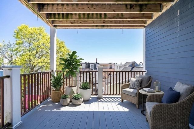 189 Trenton Street 4, Boston, MA 02128