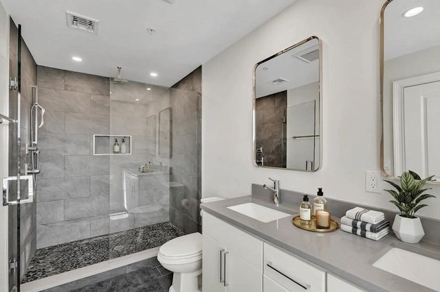 189 Trenton Street 4, Boston, MA 02128