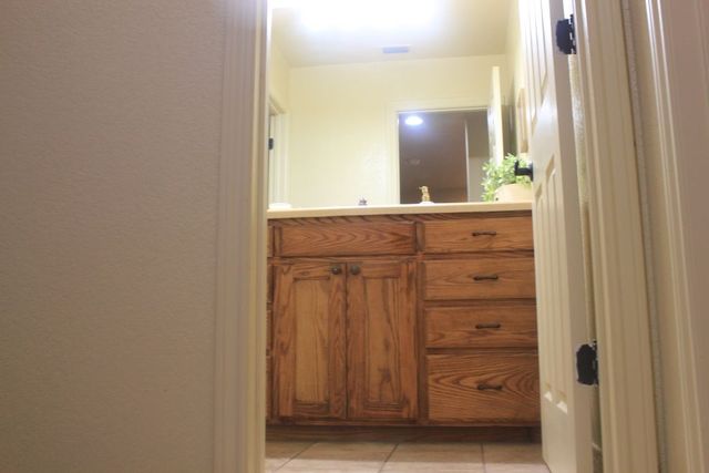 197 E Bay Drive, Bridgeport, TX 76426
