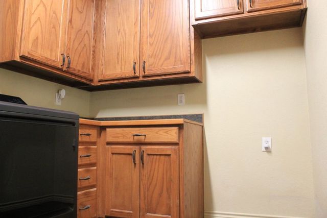197 E Bay Drive, Bridgeport, TX 76426
