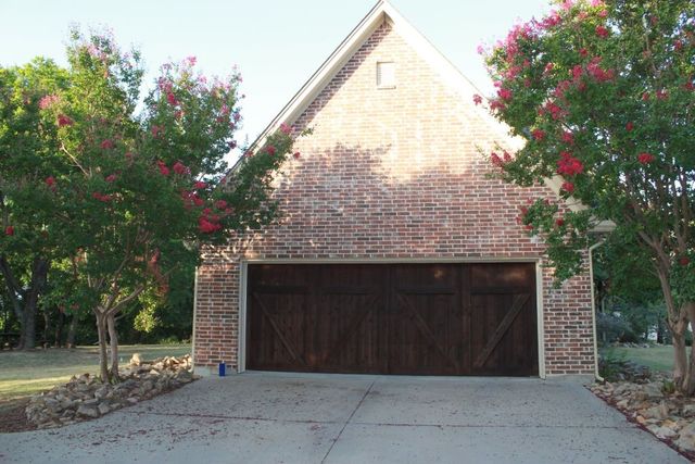 197 E Bay Drive, Bridgeport, TX 76426