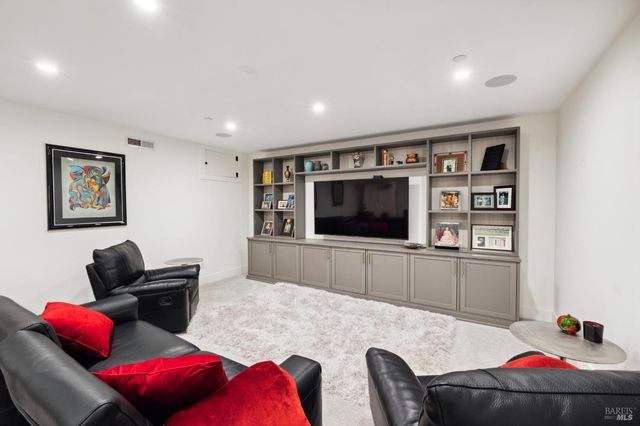 31 Gold Hill Grade, San Rafael, CA 94901