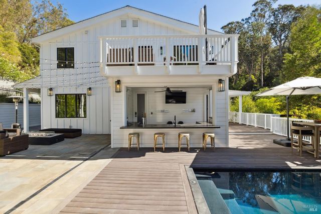 31 Gold Hill Grade, San Rafael, CA 94901