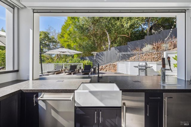 31 Gold Hill Grade, San Rafael, CA 94901