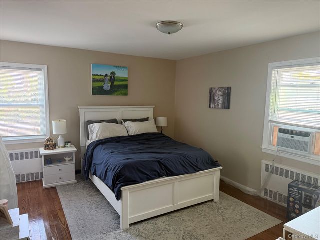 435 E Chester Street 1, Long Beach, NY 11561