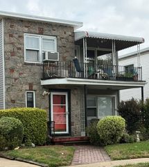 435 E Chester Street 1, Long Beach, NY 11561