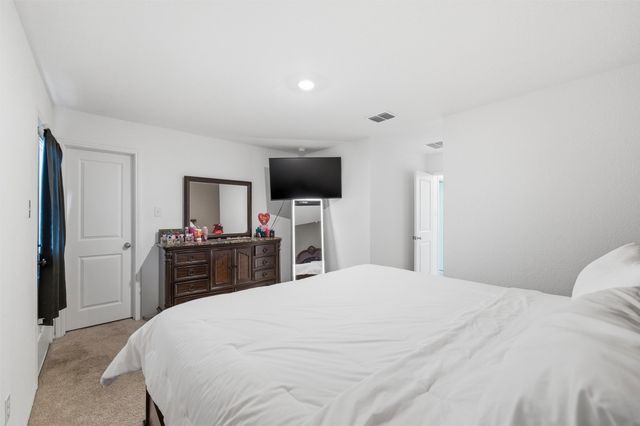 421 Corsair Way, Ferris, TX 75125