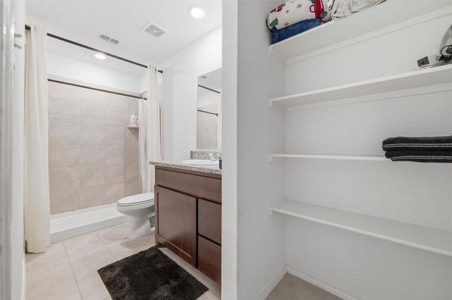 421 Corsair Way, Ferris, TX 75125