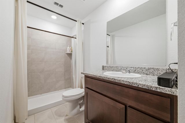 421 Corsair Way, Ferris, TX 75125