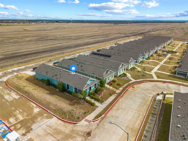 421 Corsair Way, Ferris, TX 75125