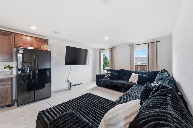 421 Corsair Way, Ferris, TX 75125