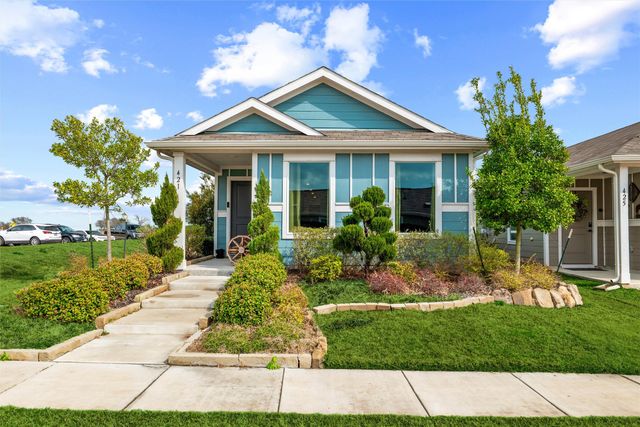 421 Corsair Way, Ferris, TX 75125