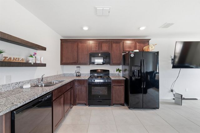 421 Corsair Way, Ferris, TX 75125