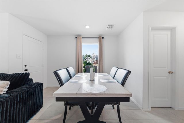 421 Corsair Way, Ferris, TX 75125