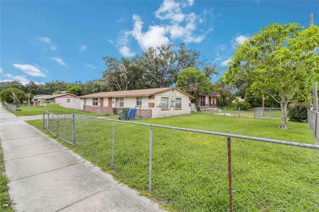 902 27TH STREET E, Bradenton, FL 34208