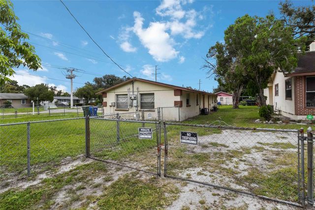 902 27TH STREET E, Bradenton, FL 34208