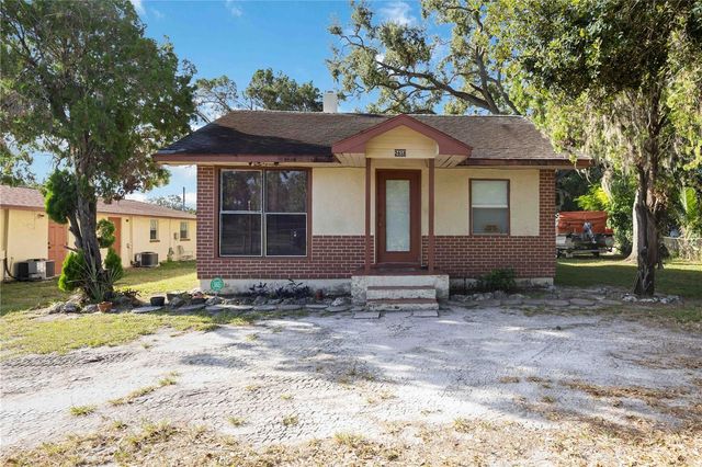 902 27TH STREET E, Bradenton, FL 34208