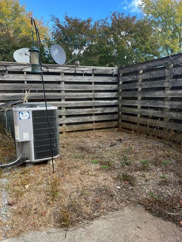 41 Countryplace Lane, Lynchburg, VA 24501