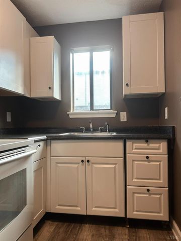 41 Countryplace Lane, Lynchburg, VA 24501