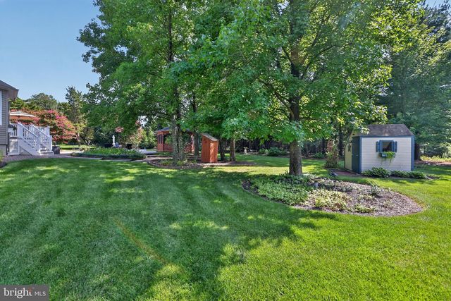 15 SKYLINE CIR, Sewell, NJ 08080