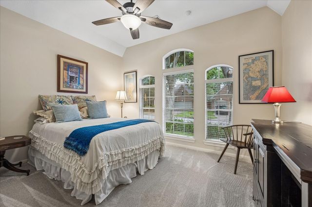 1319 Mission Chase Drive, Houston, TX 77077