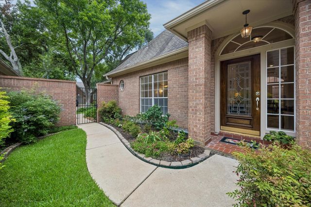 1319 Mission Chase Drive, Houston, TX 77077