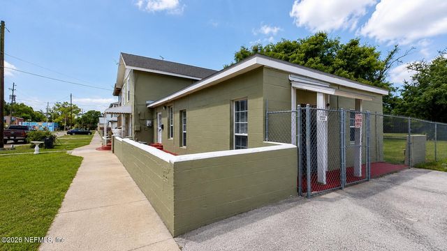 1049 PIPPIN Street B, Jacksonville, FL 32206