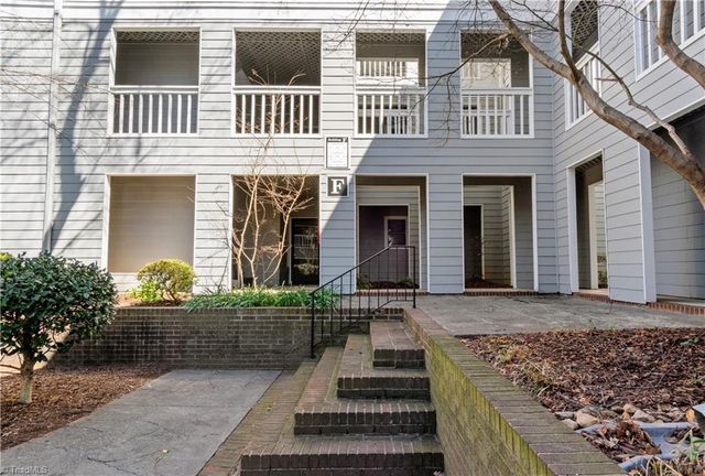 239 Oakwood Court 239-Building F, Winston-salem, NC 27103