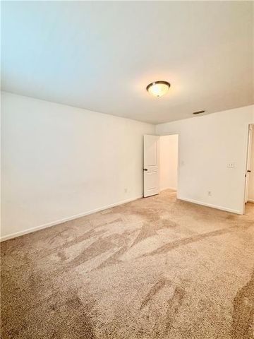 215 Foxhill Drive, Dawsonville, GA 30534
