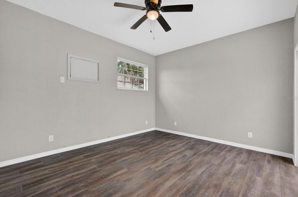 Image 25 of property listing at 1027 BEL AIRE DRIVE, Daytona Beach, FL 32118