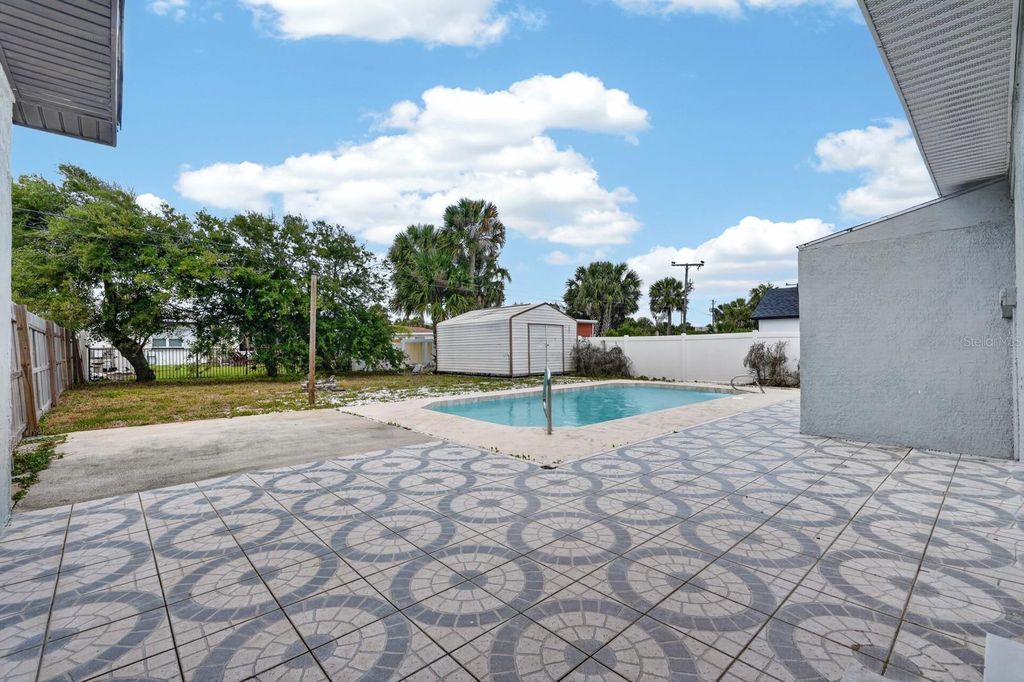 Image 28 of property listing at 1027 BEL AIRE DRIVE, Daytona Beach, FL 32118