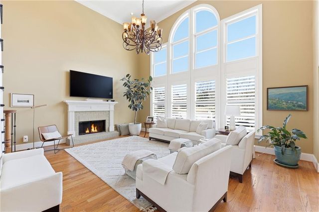 934 Glenwood Drive, Gainesville, GA 30501