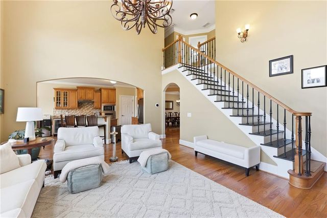 934 Glenwood Drive, Gainesville, GA 30501