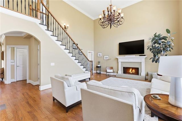 934 Glenwood Drive, Gainesville, GA 30501