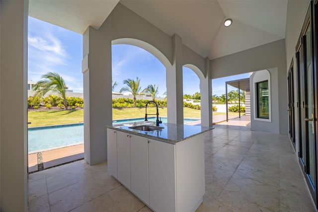 G21 PASEO GALICIA, Vega Alta, PR 00692