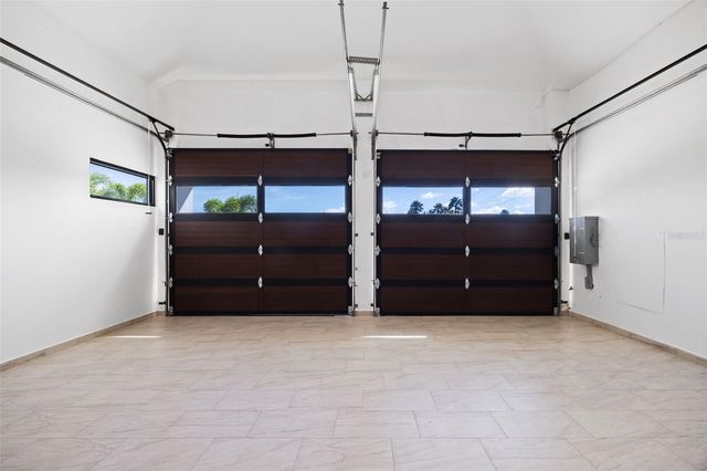 G21 PASEO GALICIA, Vega Alta, PR 00692