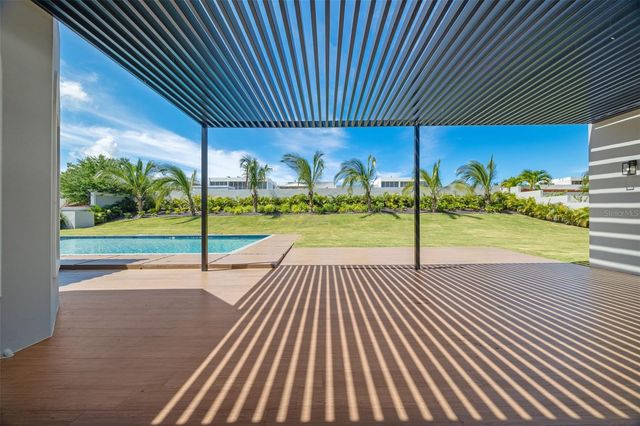 G21 PASEO GALICIA, Vega Alta, PR 00692