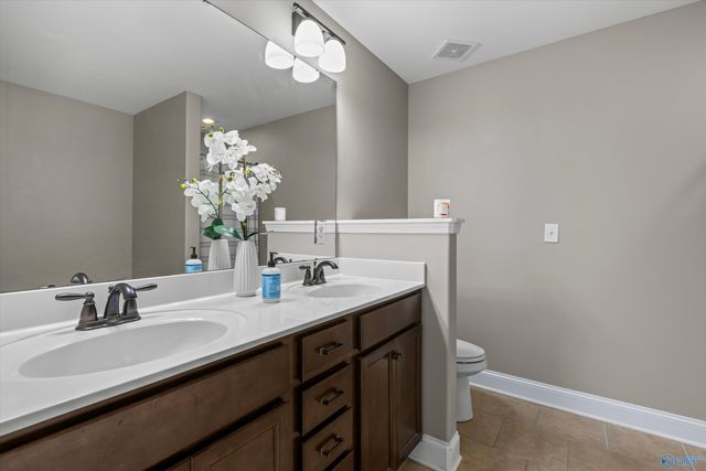 209 Olde Dogwood Trail, Priceville, AL 35603