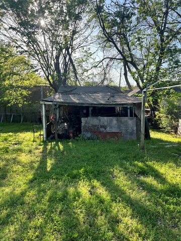 3208 Knox Street, Fort Worth, TX 76119